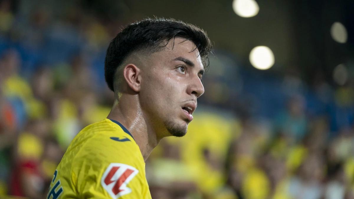 开云官方-官方：黄潜与阿霍马克续约至2028年，并将他外租至巴列卡诺